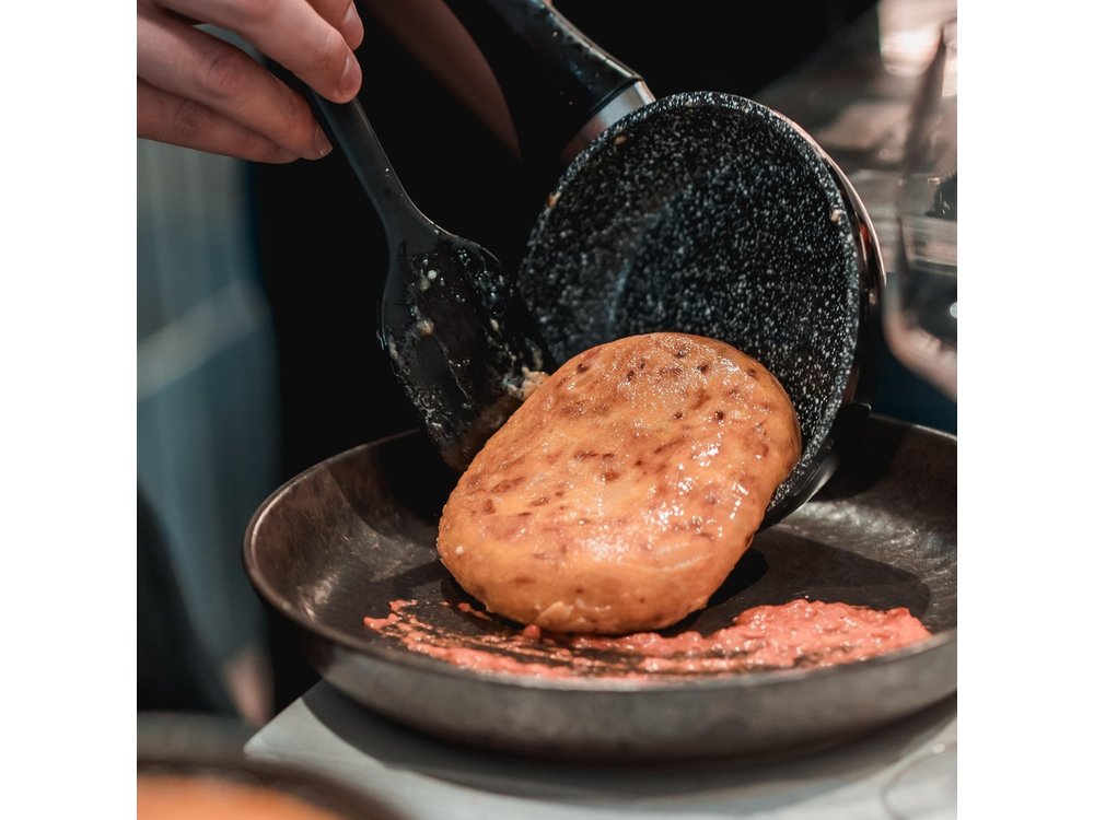 Madrid Spanish Omelet Cooking Class and Bottomless Wine brunch