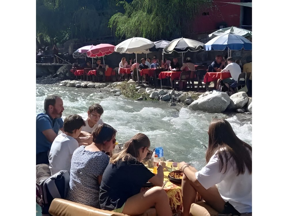 Marrakech: A private tour in the mountains with lunch