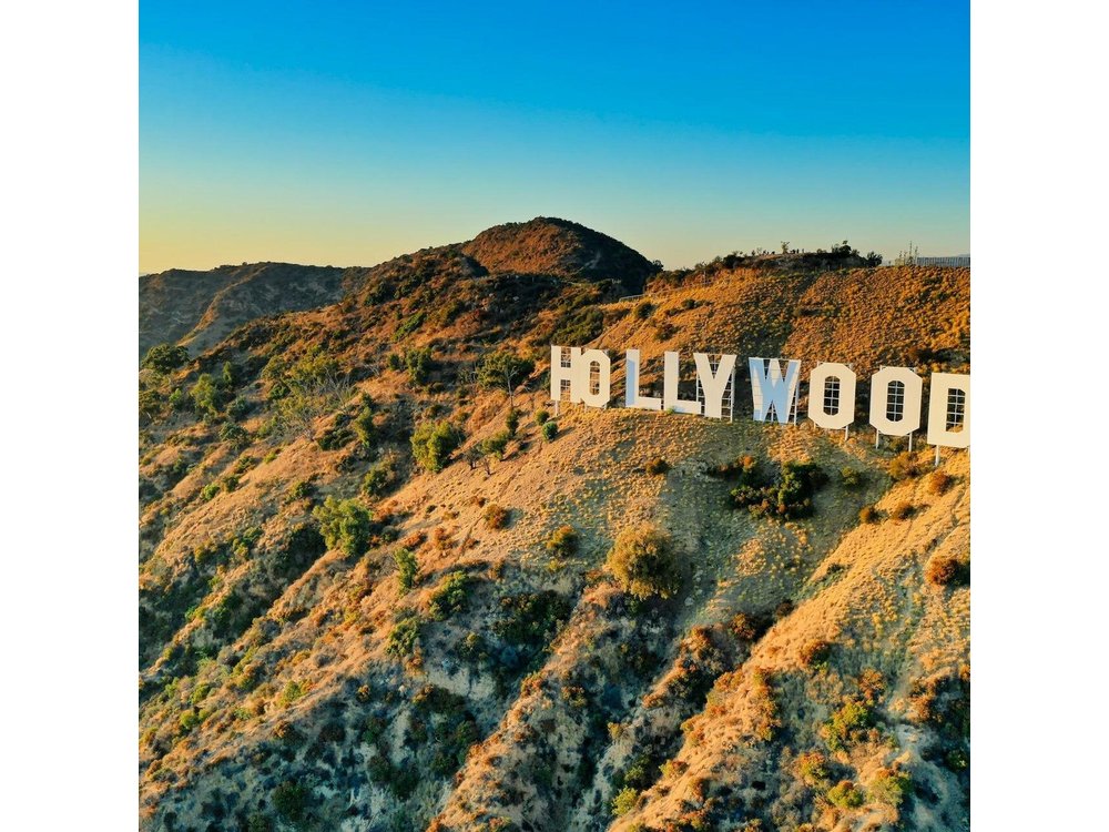 Las Vegas to LA Day Tour Santa Monica Beverly Hills Hollywood