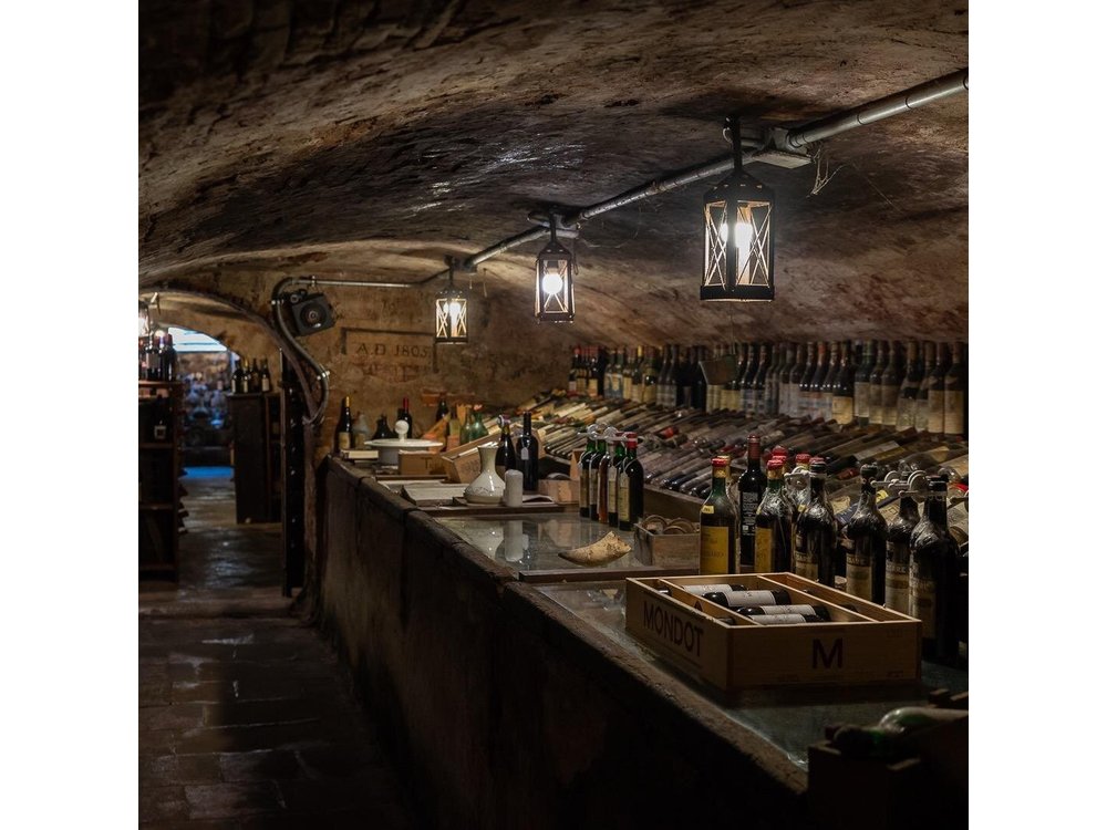 Wine tasting in Lucca
