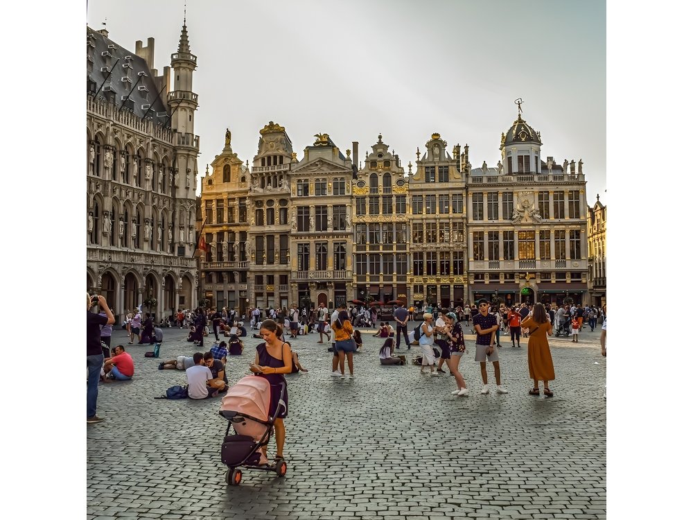 Antwerp and Brussels tour from Amsterdam with guide