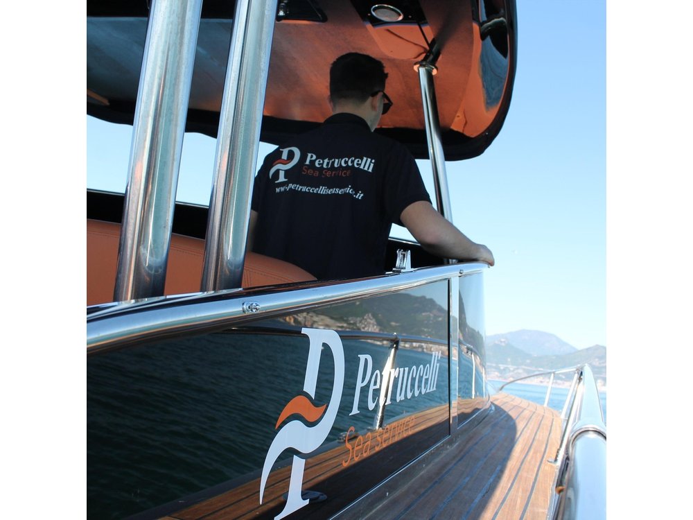 Private Boat Tour of Capri from the Amalfi Coast (GP)
