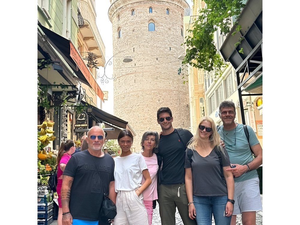 Private Istanbul Tour With Comfortable Vans During 8 Hours