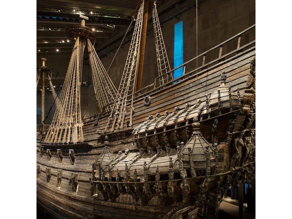 Stockholm Must See - Old Town, boat + Vasa Museum 3h small group