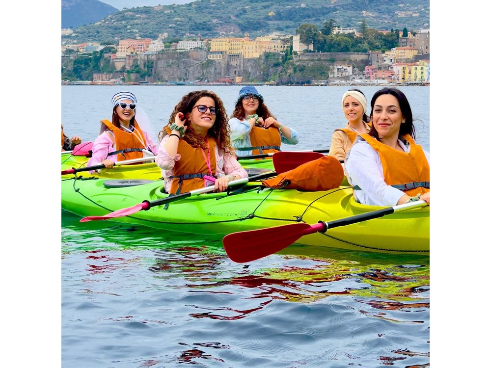 Kayaking in Sorrento private daily Kayak Tour