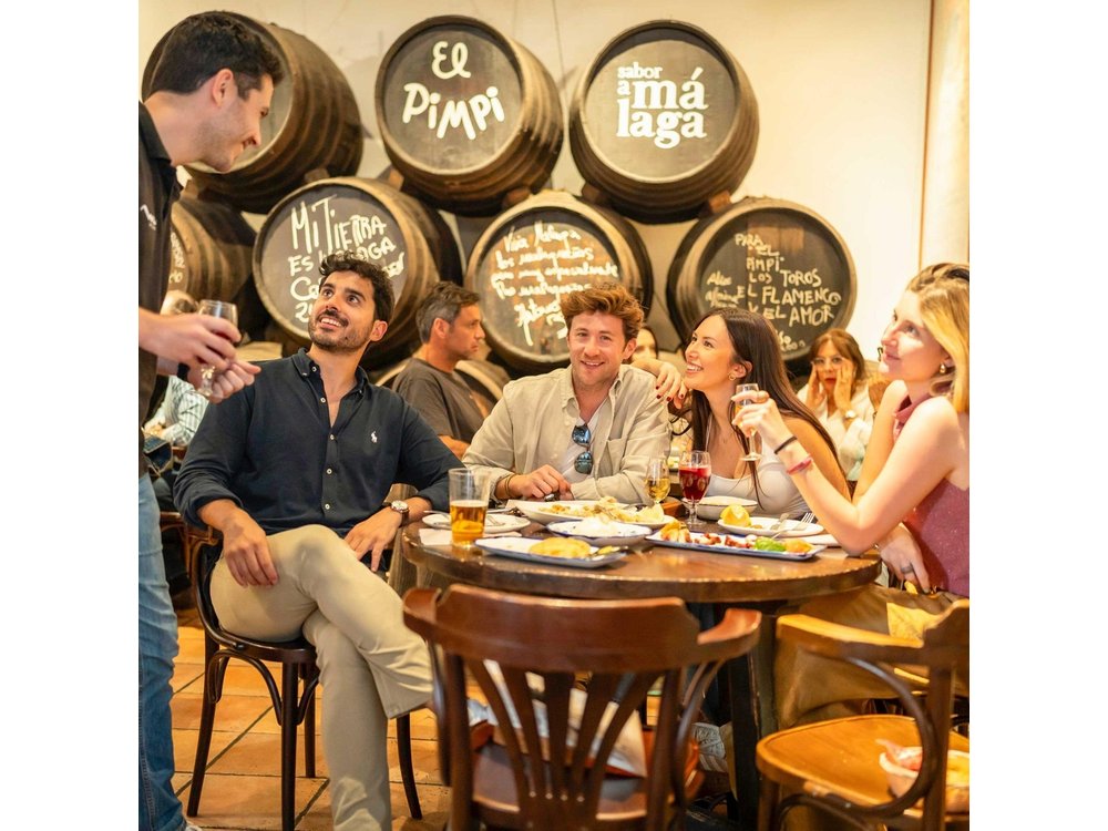 Malaga Private Gastronomic Tour: Tapas, Wine & Rooftops