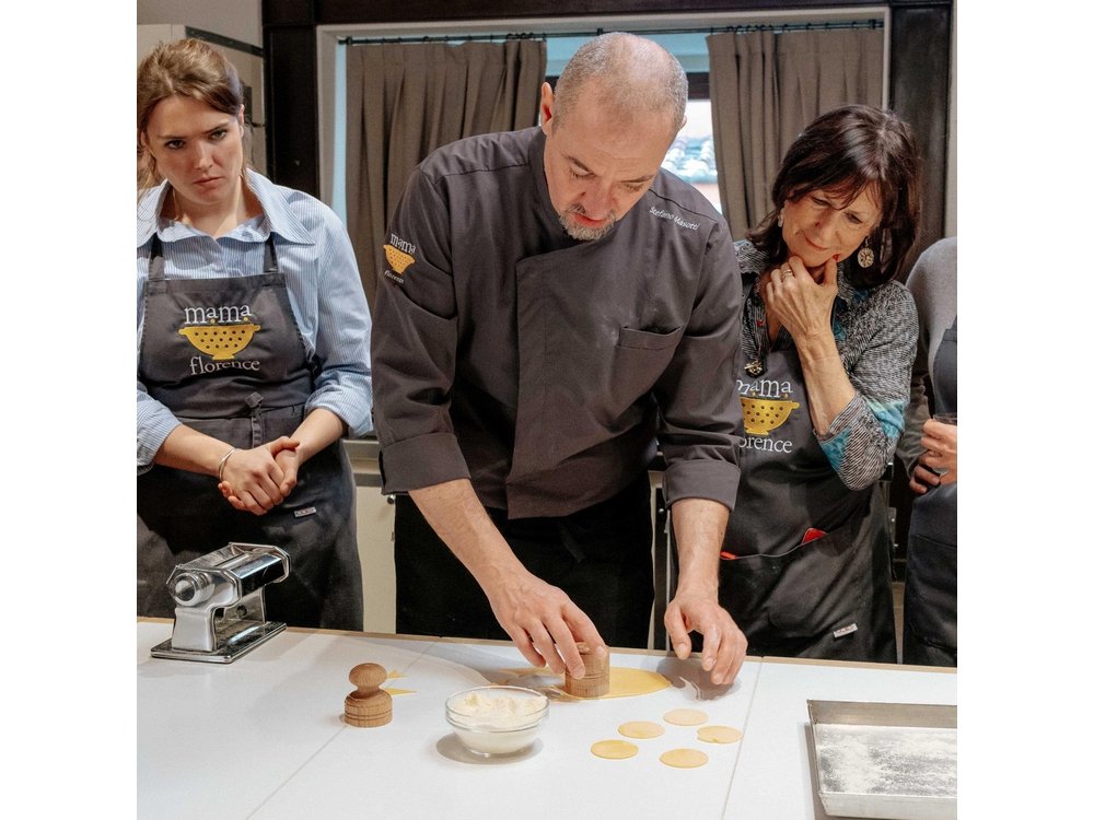 MaMa Florence Guided Market Tour and 4 Course-Pasta Cooking Class