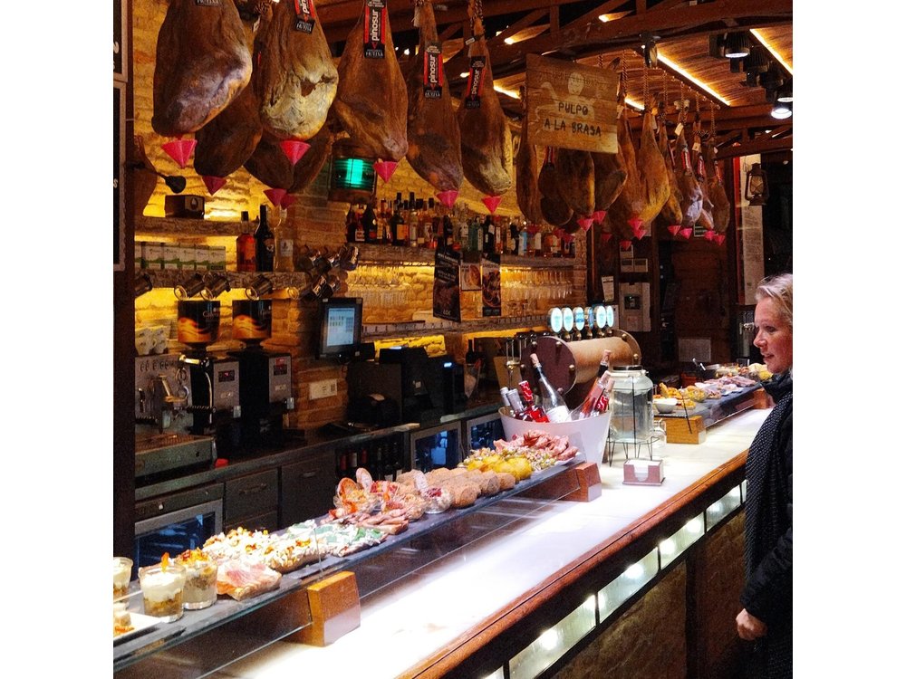 Pamplona Pintxos Tasting Tour in the Old Town