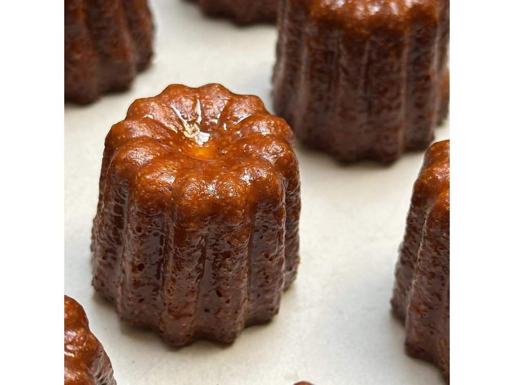 Experience Baking Canele and Madeleine in Bordeaux