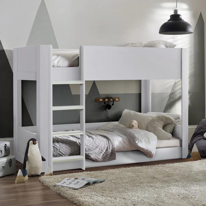 Photo 1 of Solomon bunk bed - white Photo 1 of Solomon bunk bed - white