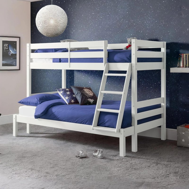 Photo 1 of Merlin triple sleeper bunk bed - white Photo 1 of Merlin triple sleeper bunk bed - white