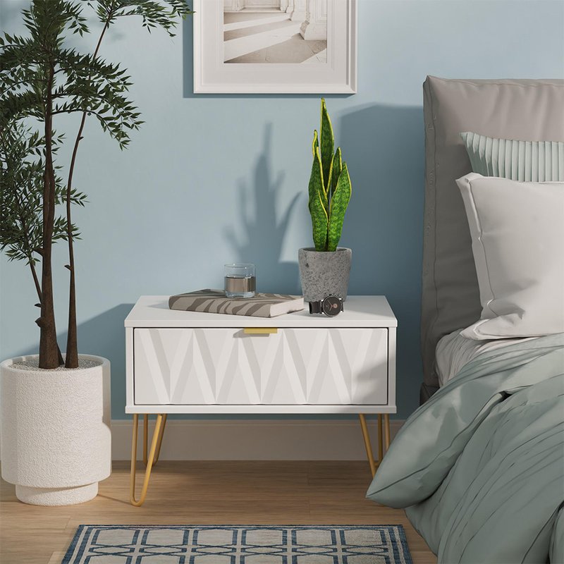 Photo 1 of Diamond midi bedside table - 1 drawer - with gold hairpin legs - white Photo 1 of Diamond midi bedside table - 1 drawer - with gold hairpin legs - white