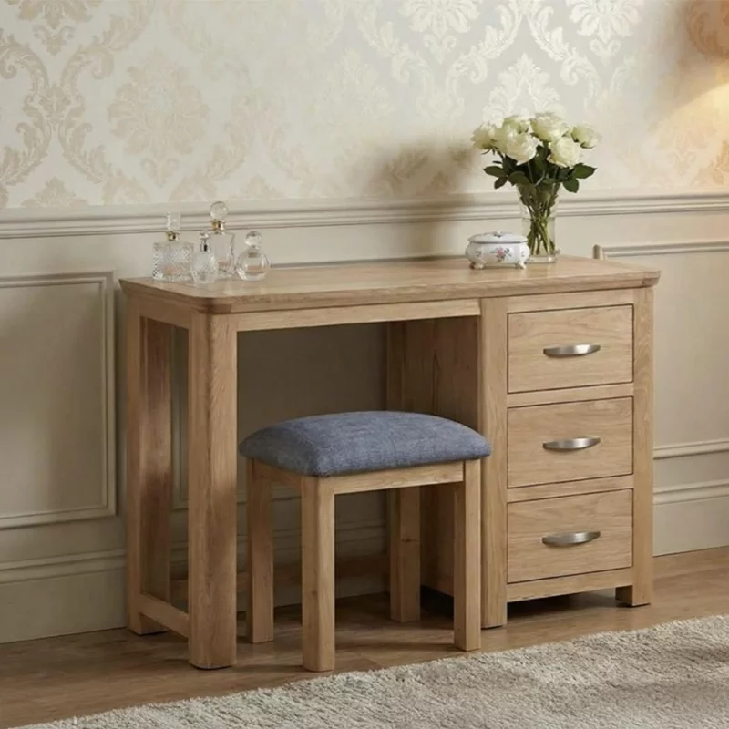 Photo 1 of Treviso curved oak dressing set - 3 drawer Photo 1 of Treviso curved oak dressing set - 3 drawer