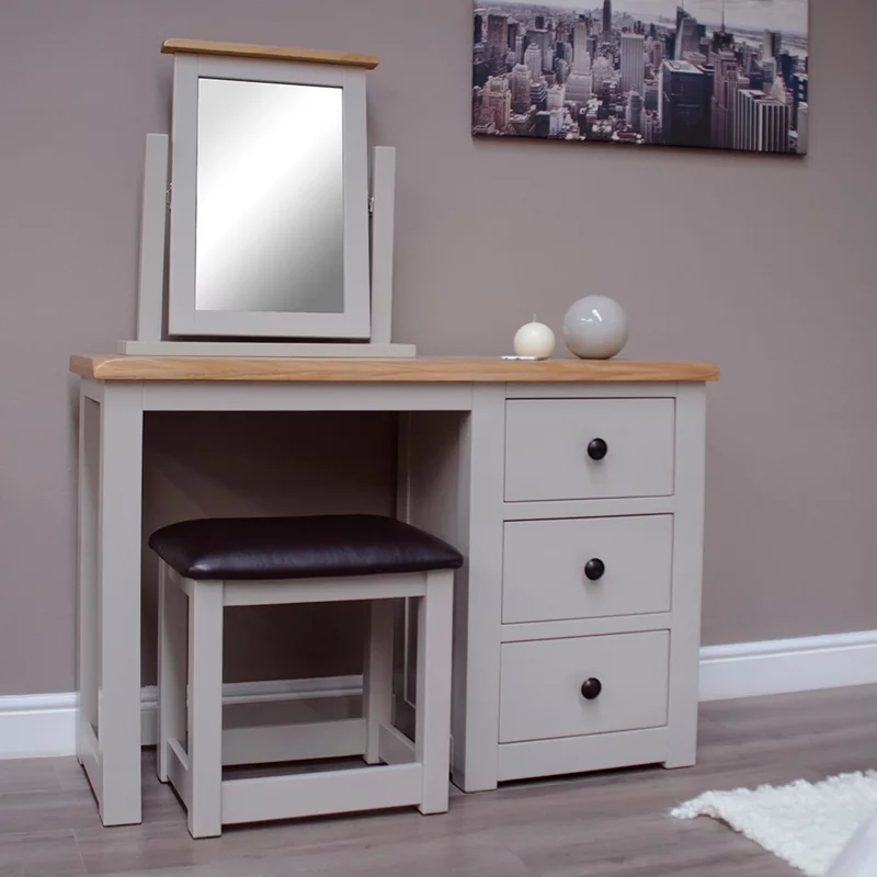 Photo 1 of Diamond painted dressing set - 3 drawer Photo 1 of Diamond painted dressing set - 3 drawer