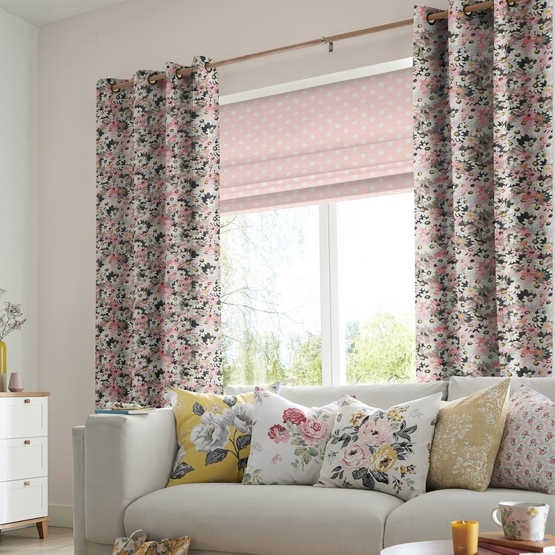 Photo 1 of Cath kidston curtain - painted daisy multi Photo 1 of Cath kidston curtain - painted daisy multi