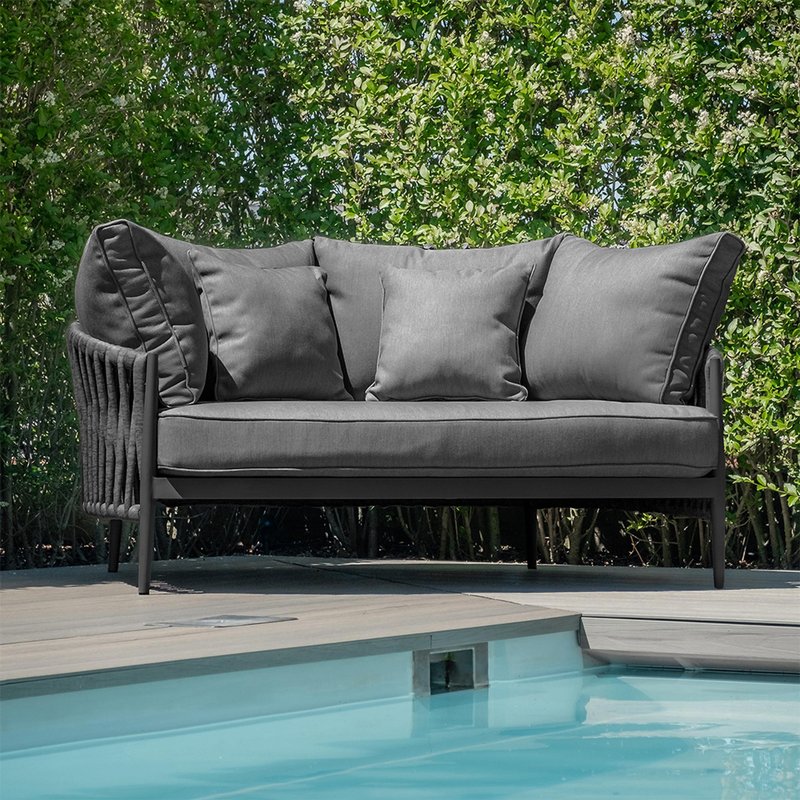 Sun loungers & day beds