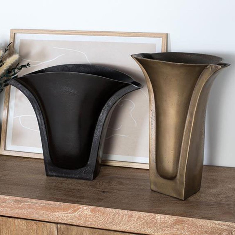 Vases & bowls
