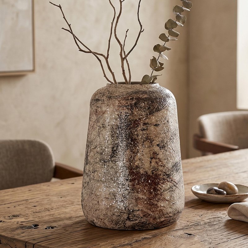 Photo 1 of Dena vase - beige - large - metal Photo 1 of Dena vase - beige - large - metal