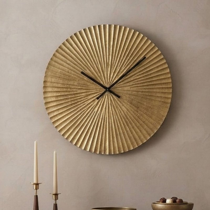 Photo 1 of Mace wall clock - round - gold - aluminium Photo 1 of Mace wall clock - round - gold - aluminium