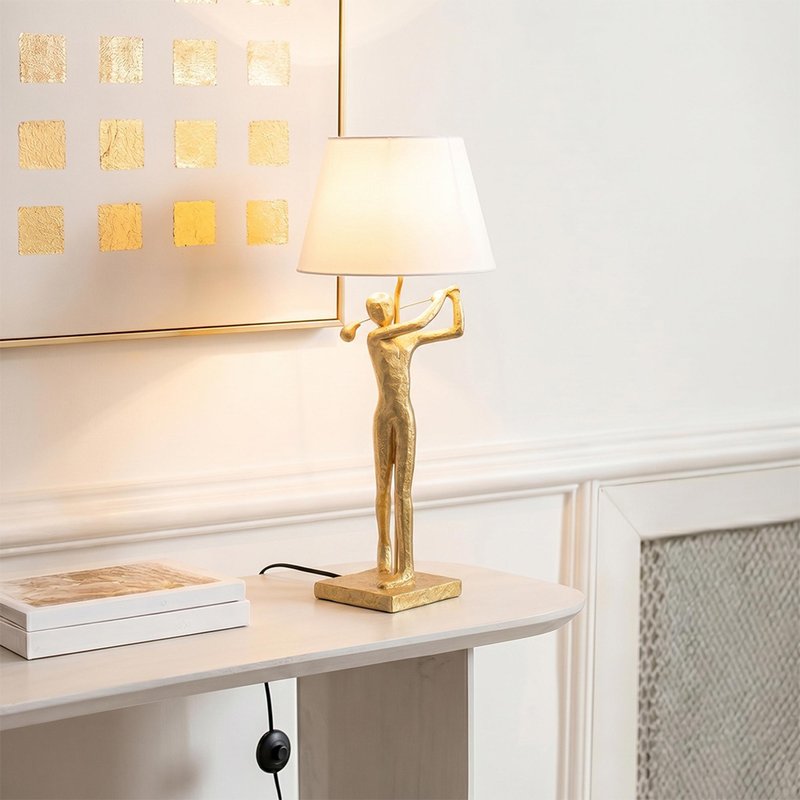 Photo 1 of Golfer table lamp - white and gold - polyresin Photo 1 of Golfer table lamp - white and gold - polyresin