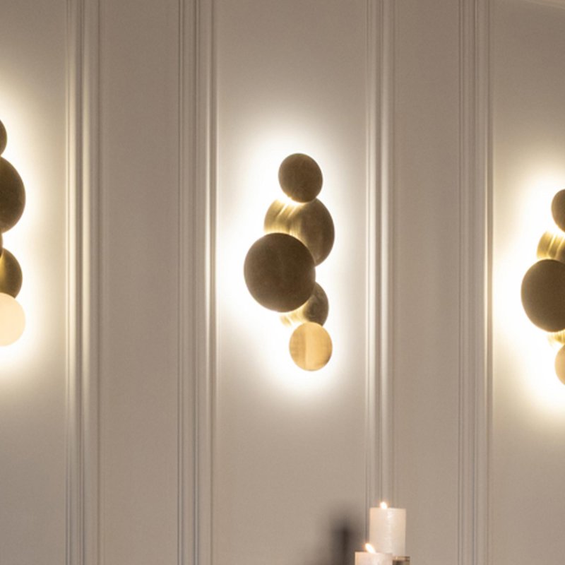 Photo 1 of Collin brushed gold wall lamp Photo 1 of Collin brushed gold wall lamp
