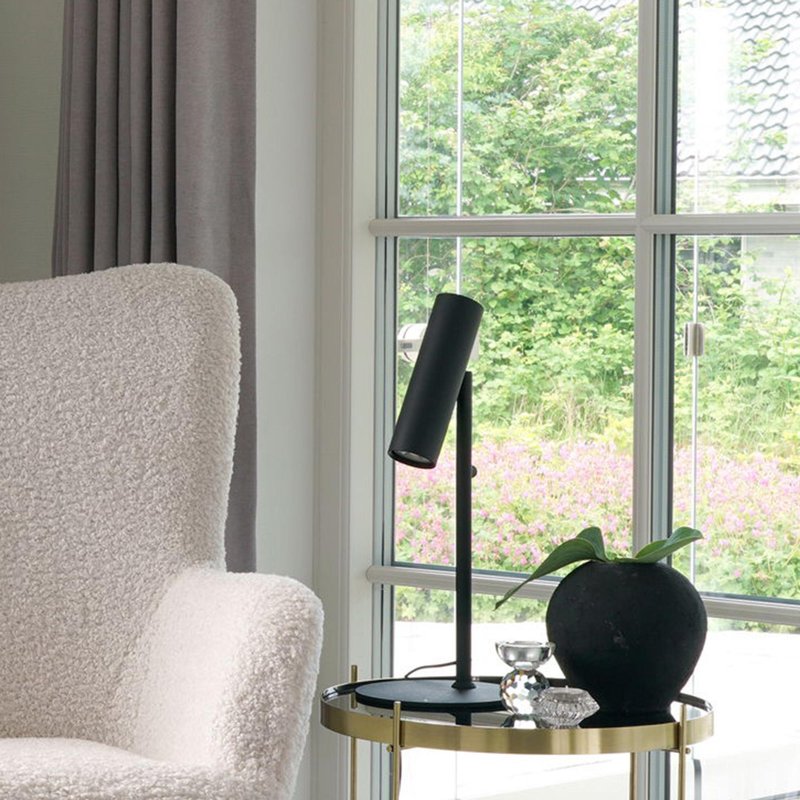 Photo 1 of Yacolt table lamp - black metal Photo 1 of Yacolt table lamp - black metal