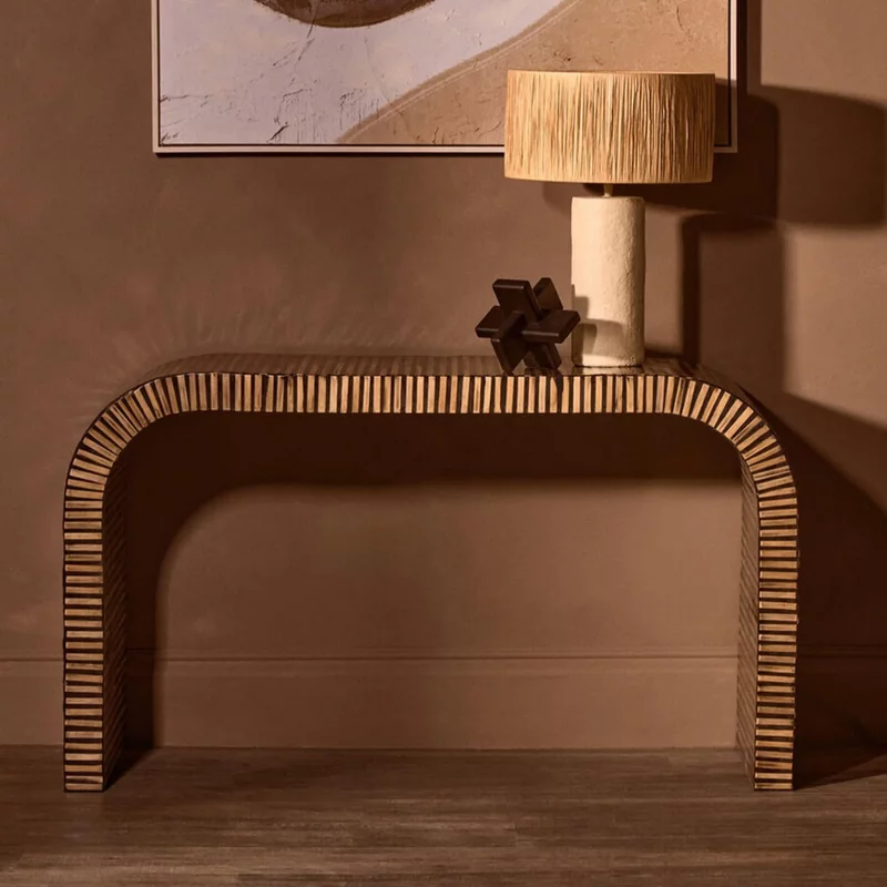 Photo 1 of Bambusa console table - curved - bamboo inlay Photo 1 of Bambusa console table - curved - bamboo inlay