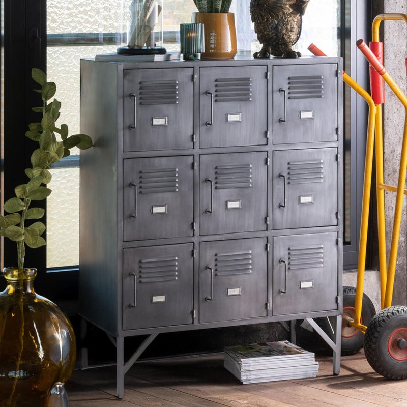 Photo 1 of Locker style cupboard - 9 door - industrial look - silver metal Photo 1 of Locker style cupboard - 9 door - industrial look - silver metal