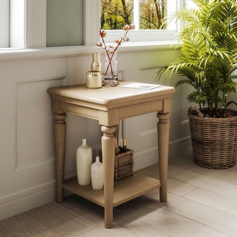 Photo 1 of Cromwell lamp table - square - oak Photo 1 of Cromwell lamp table - square - oak