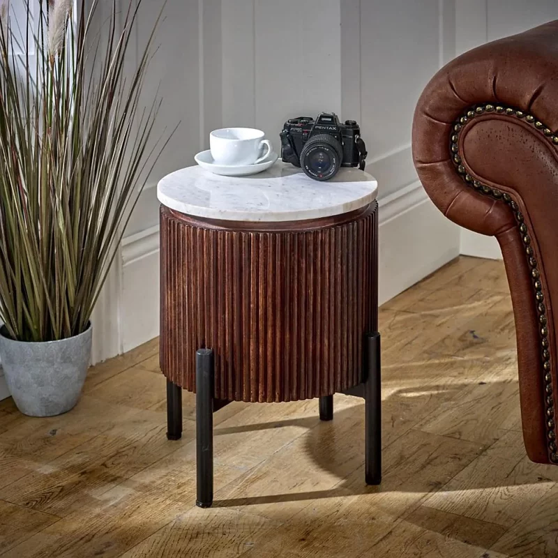 Photo 1 of Opal fluted side table - round - white marble top - mango wood Photo 1 of Opal fluted side table - round - white marble top - mango wood
