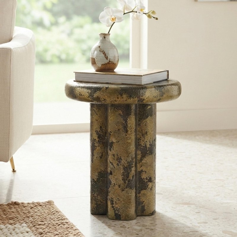 Photo 1 of Osaka side table - round - antique brass - aluminium Photo 1 of Osaka side table - round - antique brass - aluminium