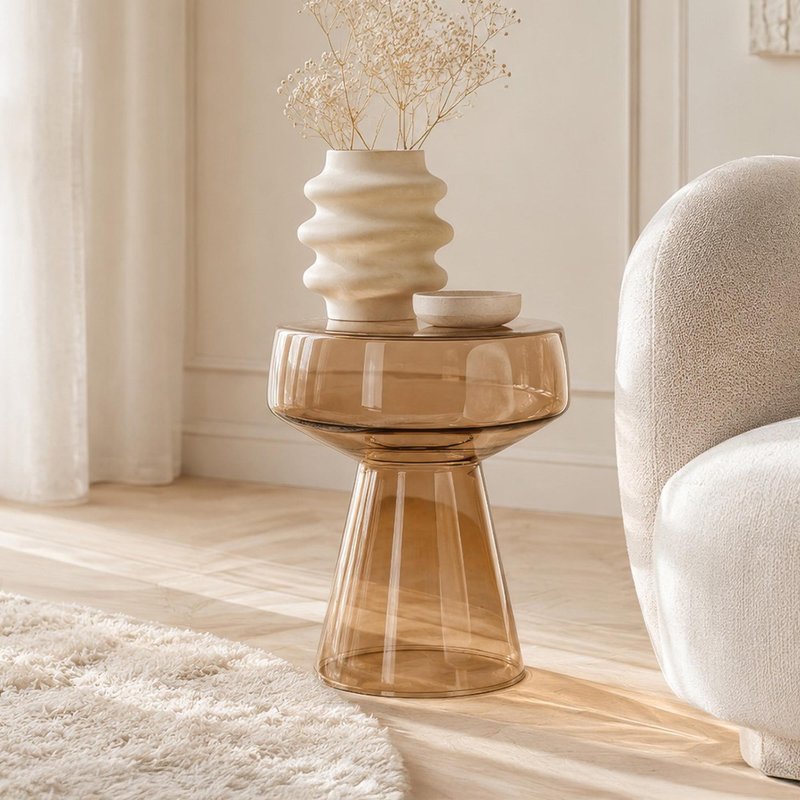Photo 1 of Brix bo side table - round - amber glass Photo 1 of Brix bo side table - round - amber glass