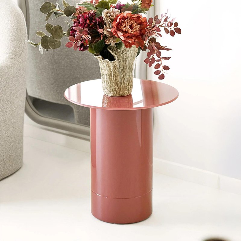 Photo 1 of Florens side table - round - cylindrical base - warm rose Photo 1 of Florens side table - round - cylindrical base - warm rose