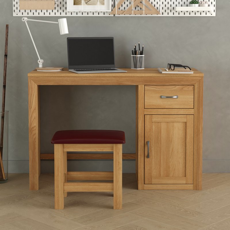 Photo of Tilt 100 solid oak computer desk Photo of Tilt 100 solid oak computer desk