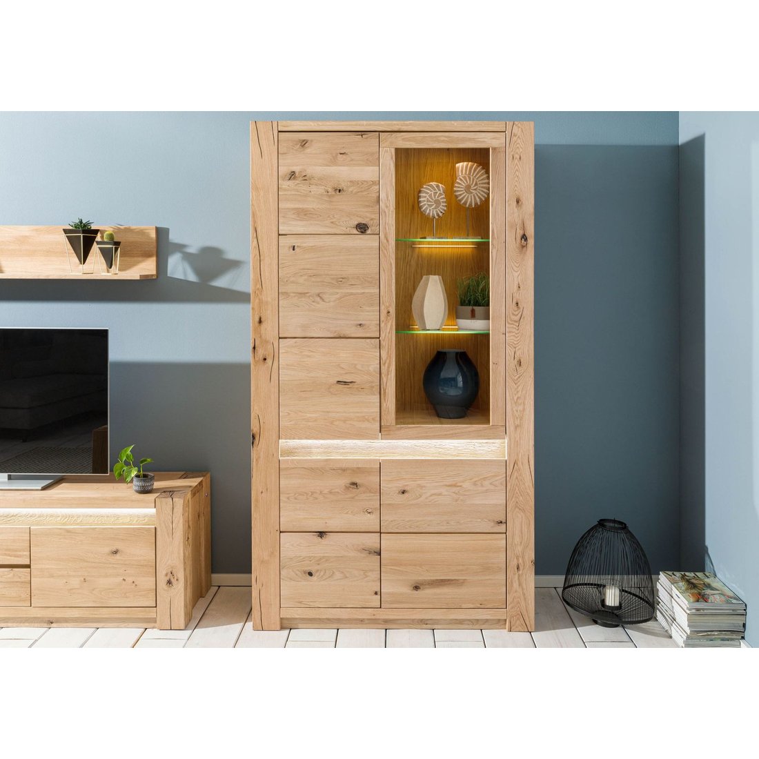 Vitrine Wildeiche 113x40x205 beige geölt KENT #202 Massivmöbel24 Vitrine Wildeiche beige geölt KENT