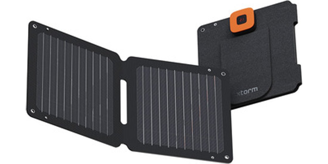 Xtorm SolarBooster 14W – Foldable Solar Panel
