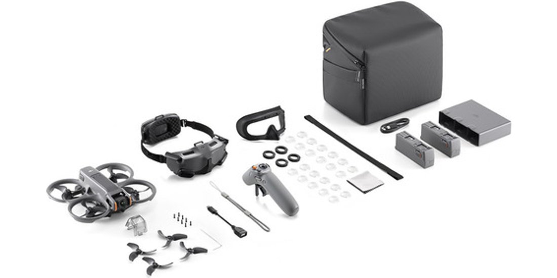 DJI Avata 2 Explorer Combo 4 rotori Quadrirotore…