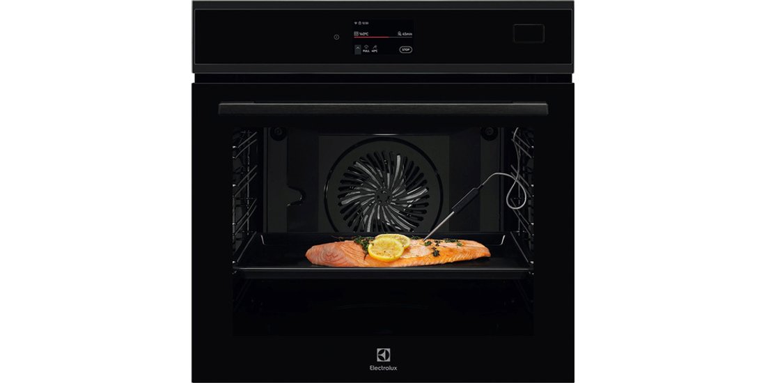 Electrolux Serie 800 EOB9S3XH Forno A vapore …