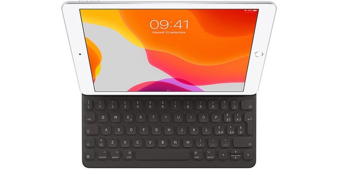 Apple Smart Keyboard per iPad (nona generazione…