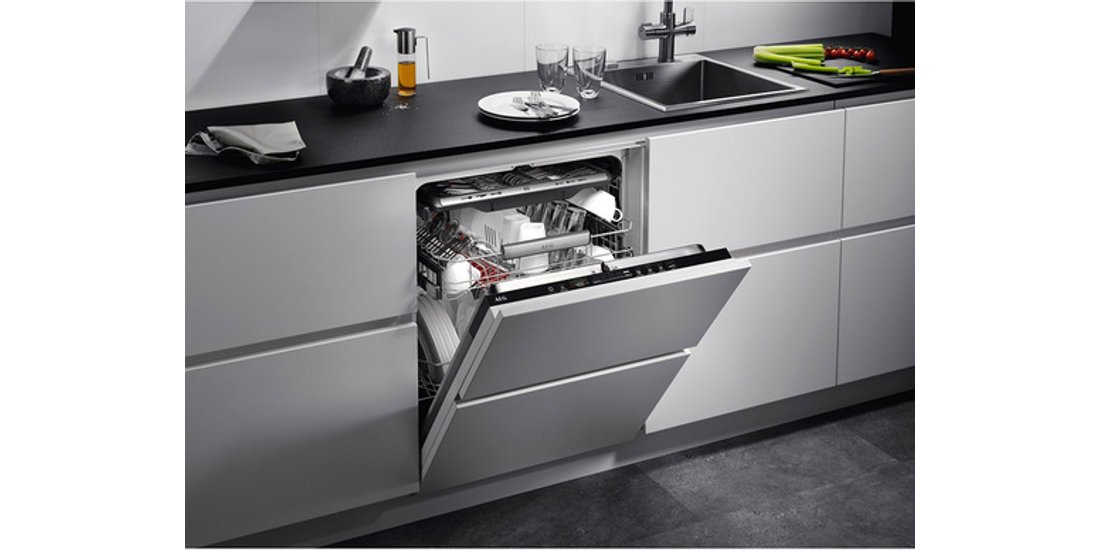 AEG FSE76738P Lavastoviglie integrata totale …