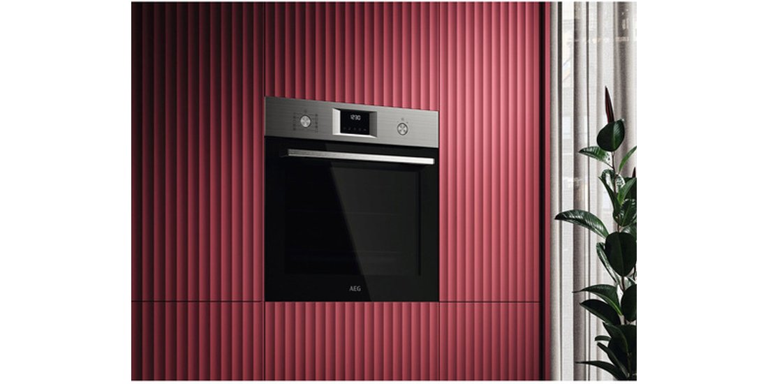 AEG Series 5000 TU5PB43SM Forno Serie 5000 SurroundCook…