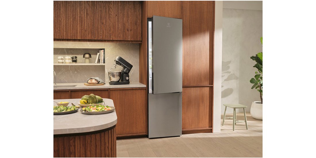 Electrolux LNT7MC36X Frigocongelatore 700 GreenZone…