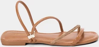 Imagem principal Sandália Rasteira Feminina Penélope Detalhe Strass Caramelo PENÉLOPE Caramelo