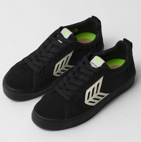 Imagem principal Tênis Cariuma Catiba Pro Low All Black Suede And Canvas Ivory Logo PRETO/PRETO Cariuma PRETO/PRETO