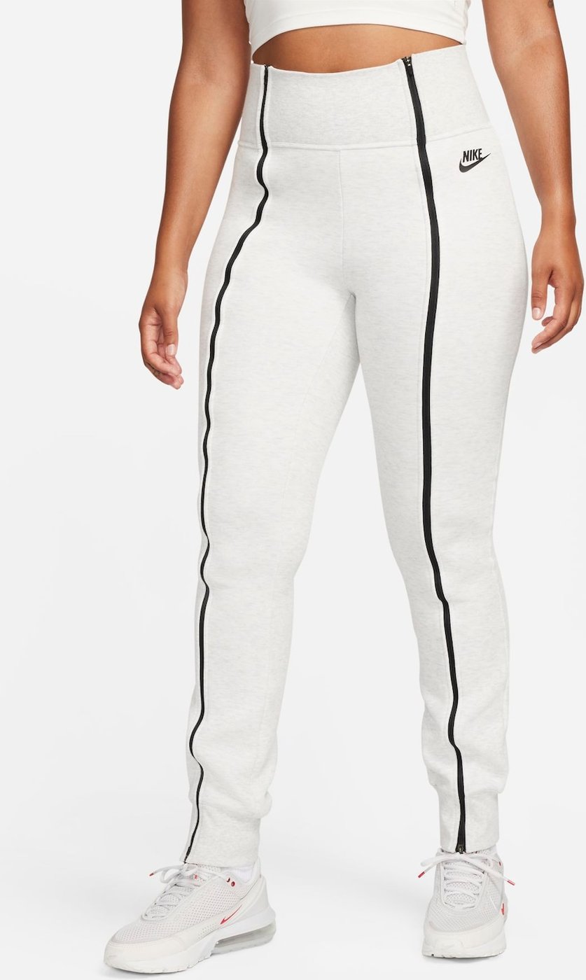 Calça Nike Sportswear Tech Fleece Slim Feminina