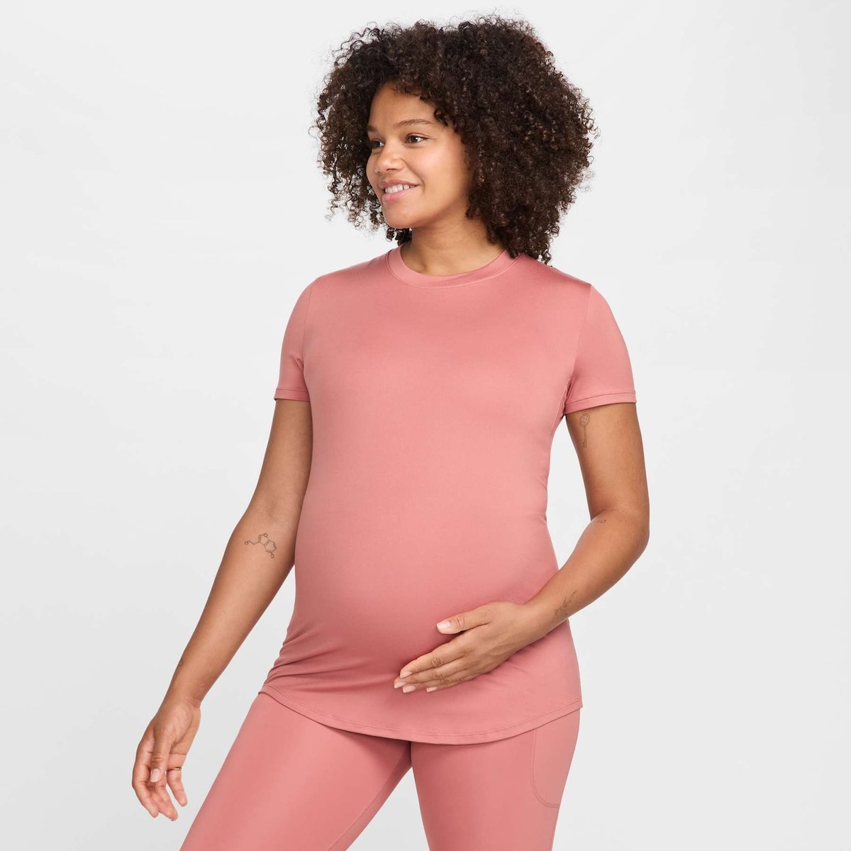 Camiseta Nike Maternidade Feminina