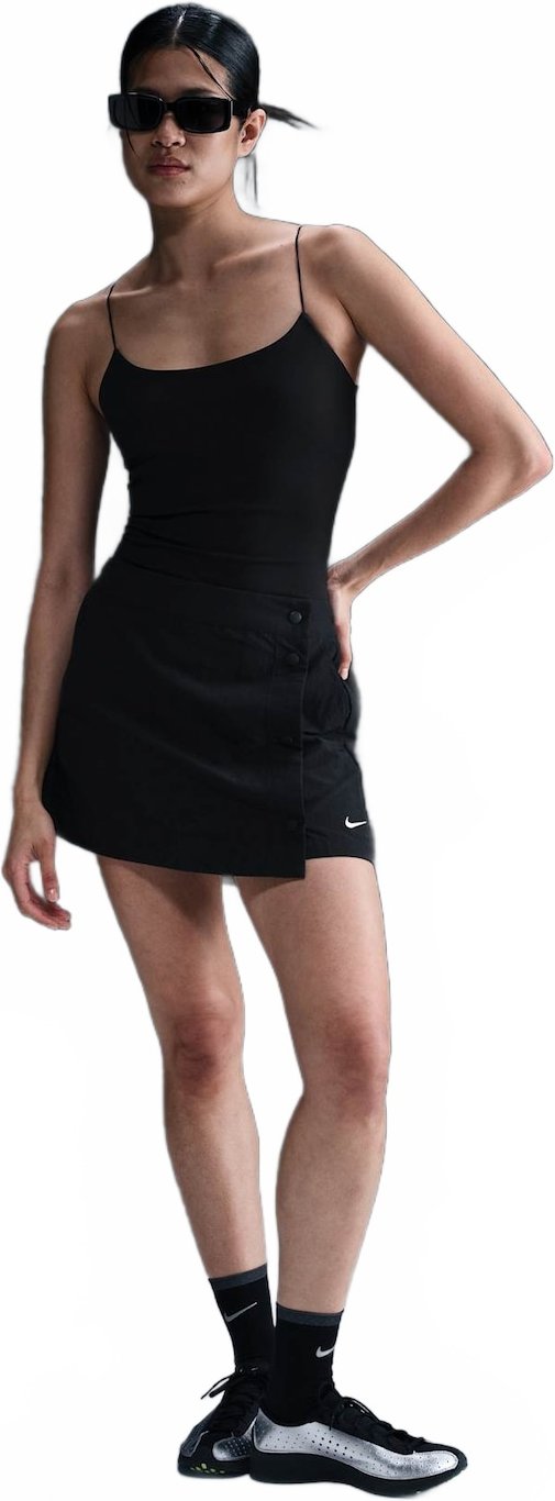 Saia Nike Sportswear Essential Woven Feminina