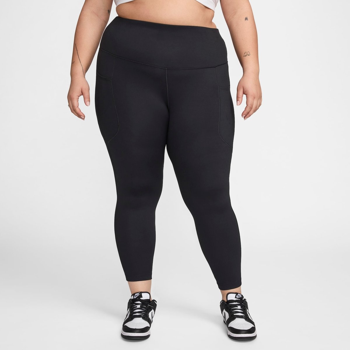 Plus Size - Legging Nike Dri-FIT One Feminina