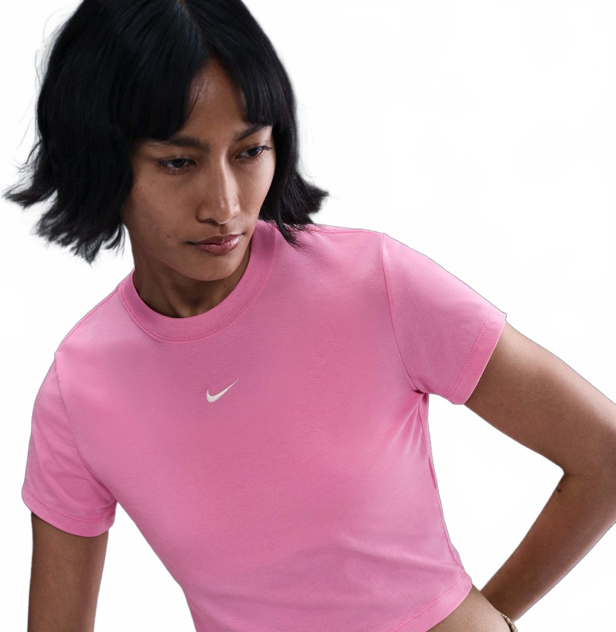 Camiseta Nike Sportswear Chill Knit Cropped Feminina