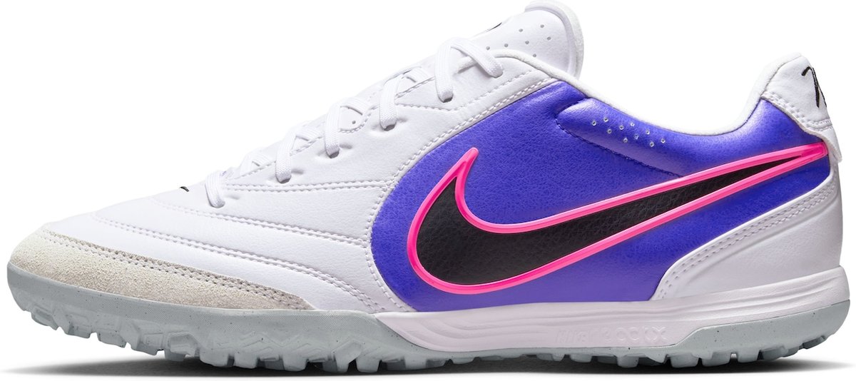 Imagem principal Chuteira Society Nike Tiempo Ligera Pro Preto Nike Preto